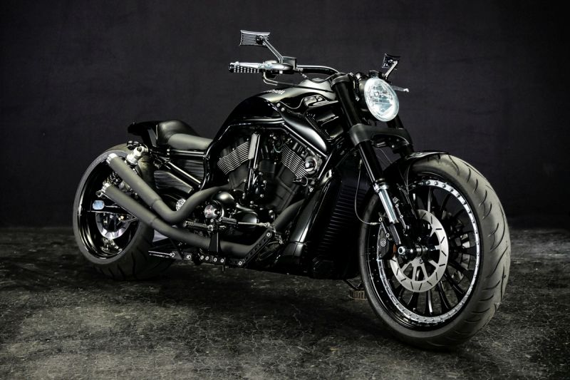 Harley Davidson Night Rod “300 Wide Tire” by Bad Land