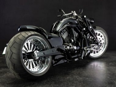 Harley Davidson V Rod Chopper Muscle custom by Bad Land 02