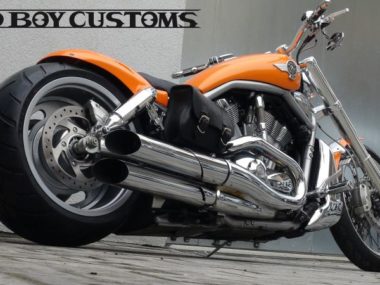 Harley Davidson V Rod Chrome muscle by Bad Boy Customs