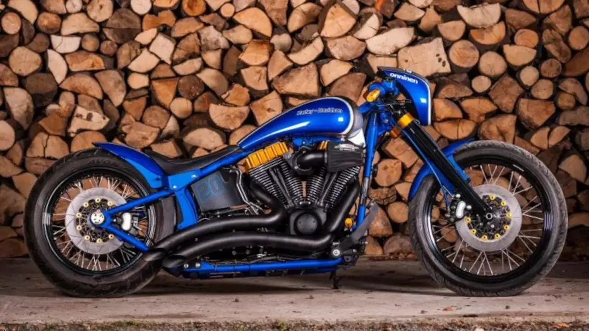 Harley Custom Softail dragster 'Onninen' by BT Choppers
