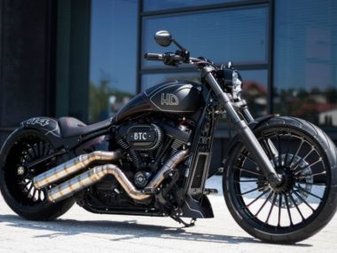Harley Davidson Breakout Custombike 'Competitor' by BT Choppers