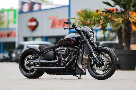 Harley Davidson FXDR Custom 