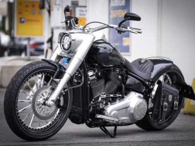 Harley-Davidson Fat Boy customized "Pirate" by Thunderbike