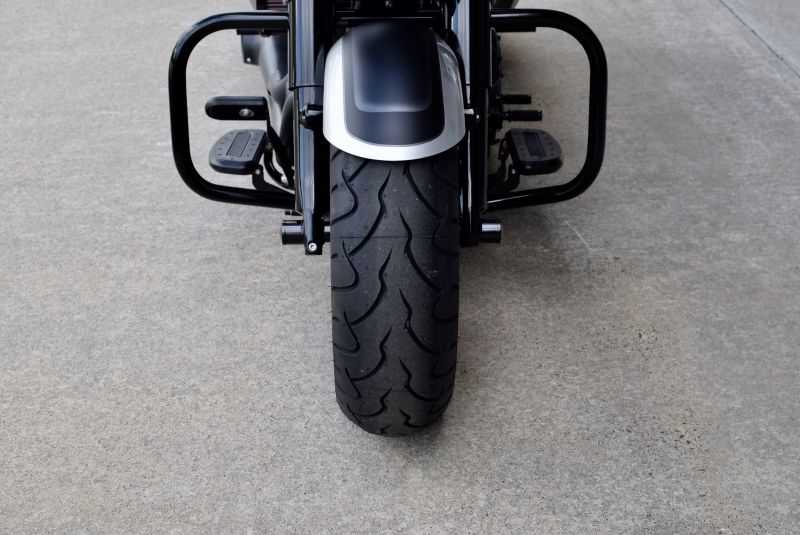 Harley Davidson Street Glide Fat Tire
