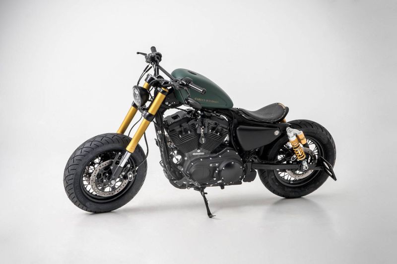 Review of Harley Davidson Bobber Sportster 