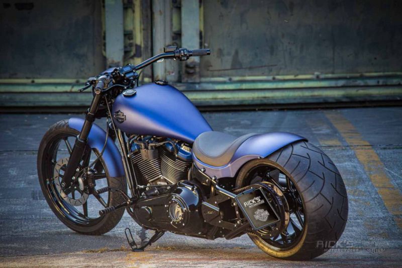 Harley-Davidson Breakout by Rick’s Motorcycles