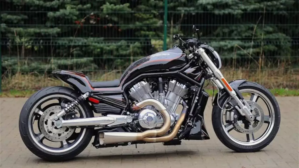 H-D V-Rod muscle custom ‘Draq’ by Killer Custom