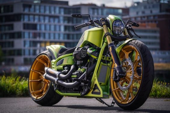 Harley-Davidson® Softail Breakout 
