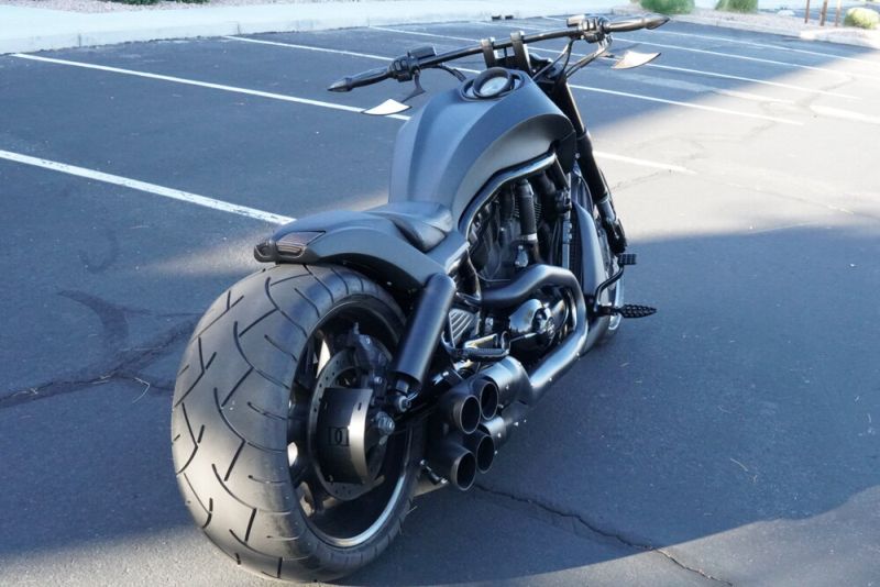 Harley-Davidson Night Rod ‘Extreme exhaust’ by DD Designs