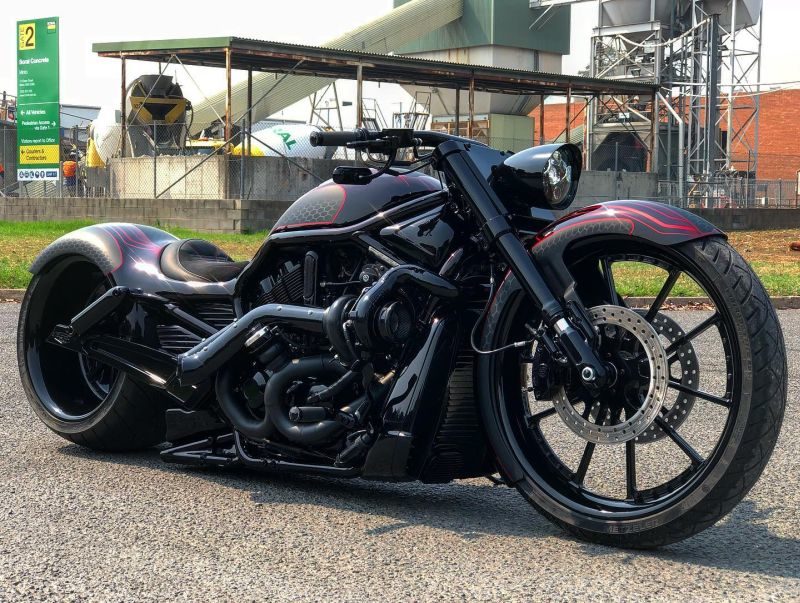 Harley-Davidson V-Rod “Extreme” by DGD Custom