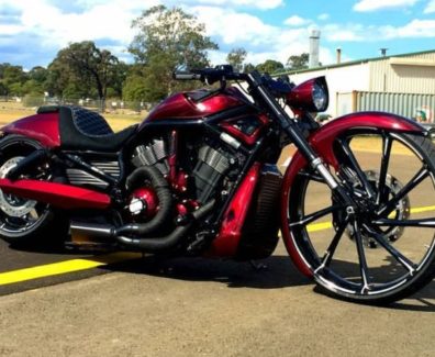 Harley-Davidson Night Rod Special red zeel Customs 04