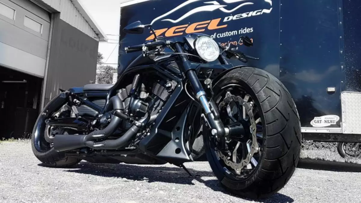 Harley-Davidson V Rod custom by ZEEL Design