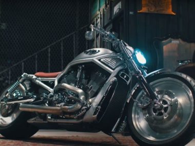 Harley-Davidson VRod 100 Anos by Shibuya Garage 01