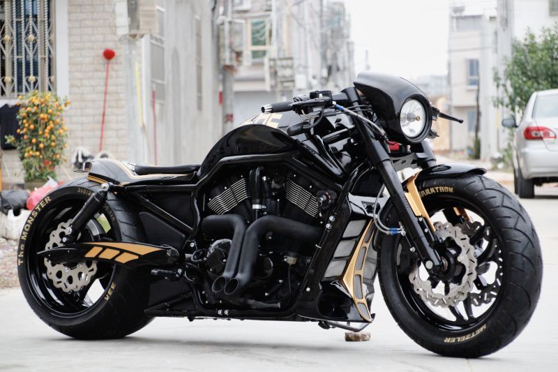Harley-Davidson® V Rod "Porsche" by SQ Custom