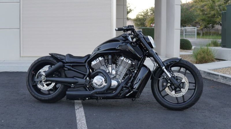 Harley-Davidson V-Rod Muscle “Xilla” by DD Designs
