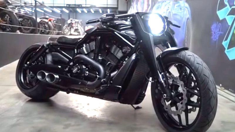 Harley-Davidson Night Rod “Muscle” by Shibuya Garage