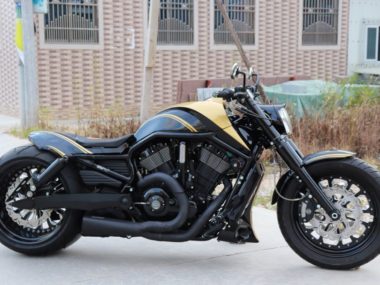 Harley-Davidson China V Rod muscle by SQ Custom
