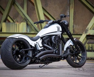 Harley Fat Boy 300 Tutto Nuovo by Rick’s Motorcycles 01