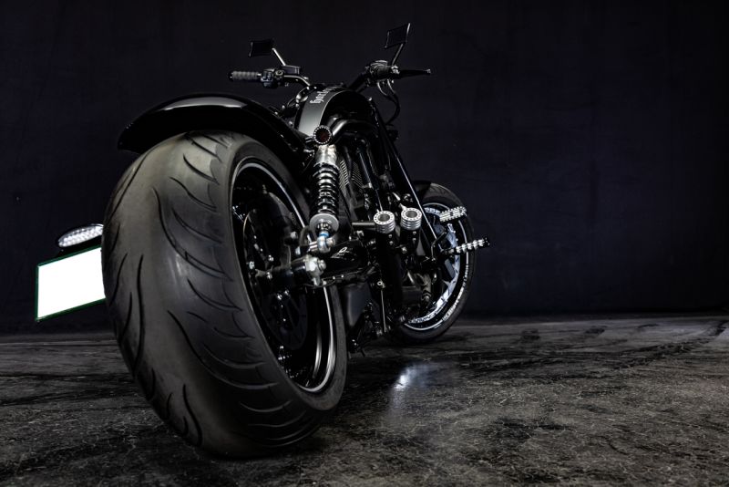 Harley-Davidson VRSC "JET ROD : MIRA"