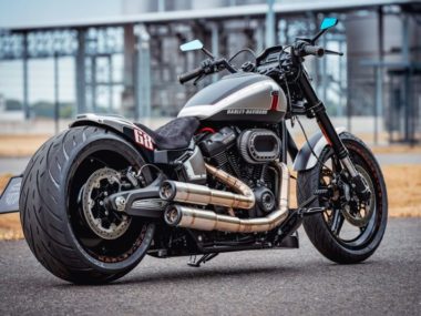Harley-Davidson Softail FXDR "GT-2" Customized by Thunderbike