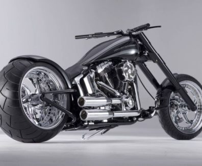 Harley-Davidson-Softail-Martini-Racing-by-Bundnerbike-02