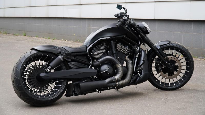 Harley-Davidson V-Rod Custombike “ONIK” by Box39