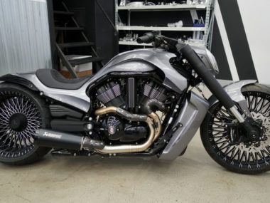 Harley-Davidson V-Rod 'GIOTTO 11' by Box39