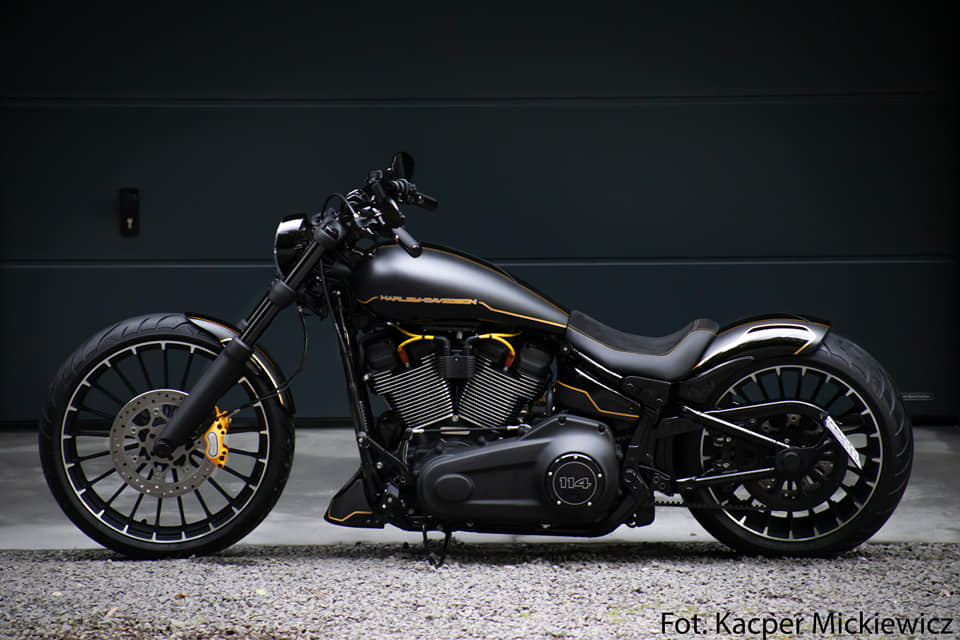 Harley Davidson Breakout Customized By Bt Choppers