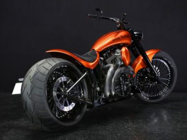 Harley-Davidson-Softail-Orange-by-Bad-Land-01
