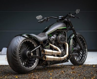 HD-Breakout-customized-by-BT-Choppers-07