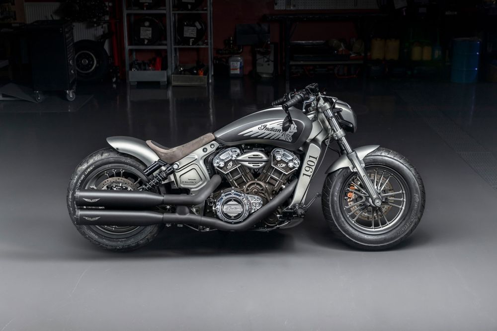 Indian Customs Scout “Ice Hawk” by Hollister’s Motorcycles