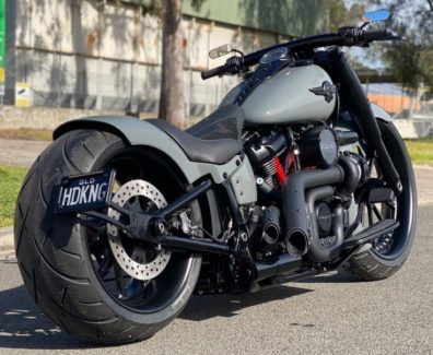 Harley-Davidson-Australian-Fat-Boy-by-DGD-Custom-03