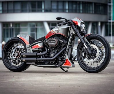 Harley-Davidson-JekillHyde-FXDR-GT-3-customized-by-Thunderbike-04