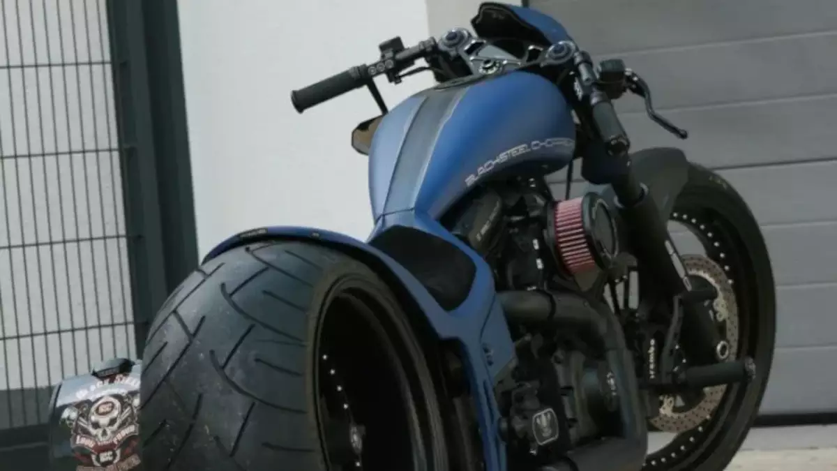 BSC Racing Custom ‘Blue M’ by Black-Steel Choppers