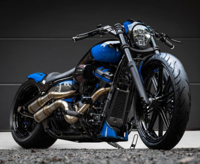 HD-Breakout-customized-by-BT-Choppers-1