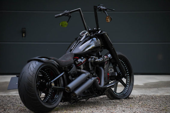 HD Fat Boy 2020 'Iron' customized by BT Choppers