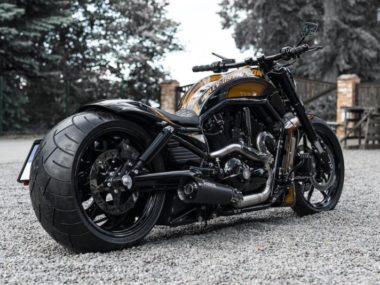 Harley-Davidson VRod 'Lithuanian Custom' by Killer Custom