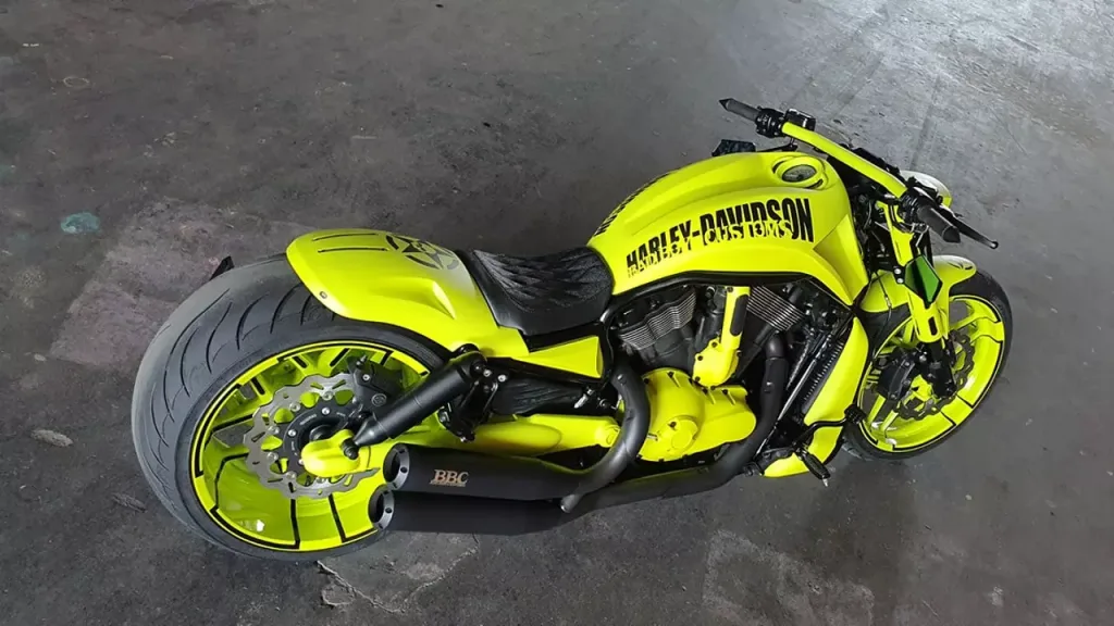 Harley-Night-Rod-300-GEO-Lemon-by-Bad-Boy-Customs
