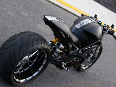 DUCATI-MONSTER-1100-BY-RANSOM-MOTORCYCLE-03