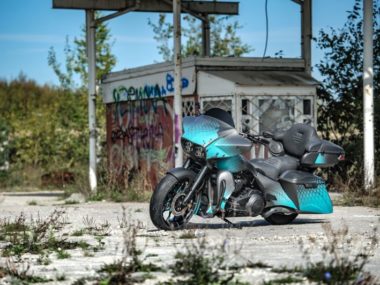 Harley Davidson Road Glide 'Ultra Touring' by Tommy & Sons