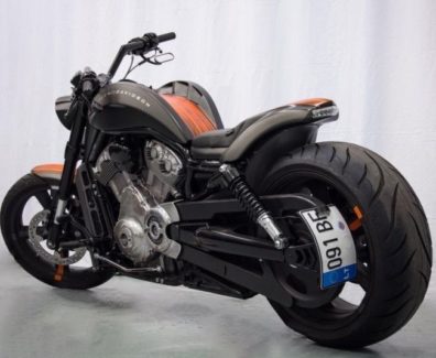Harley-Davidson-V-Rod-Muscle-Devoted-by-Tommy-Sons-01