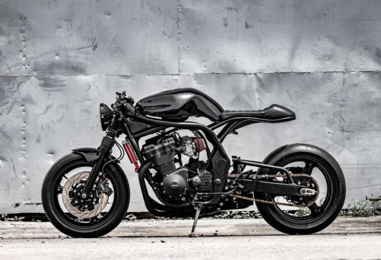 Suzuki Bandit 600 Cafe 'Black Bandit' by K-SPEED