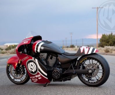 Victory-Hammer-The-Road-to-200-by-Roland-Sands-Design-02