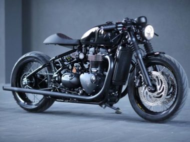 triumph bonneville bobber 1200 Cafe 014