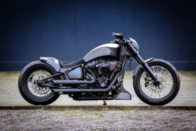 Harley-Davidson Breakout Softail 'Razorback' by Thunderbike