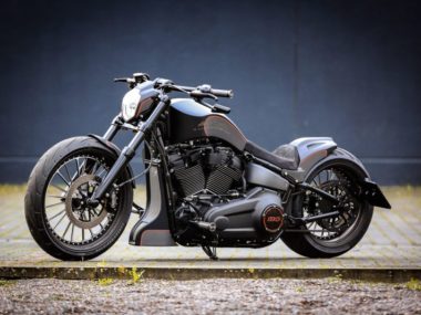 Harley-Davidson Breakout ‘Razorback’ by Thunderbike 09