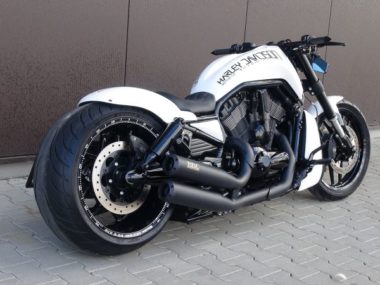 Harley-Davidson-Night-Rod-Special-GEO-white-280-Custombike-powered-by-Bad-Boy-Customs-06