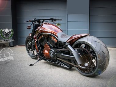 Harley-Davidson V-Rod 'The Lynchburg Lemonade' by Rod Squad Motorcycles
