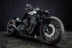 Harley-Davidson-V-Rod-Zelda-by-Bad-Land