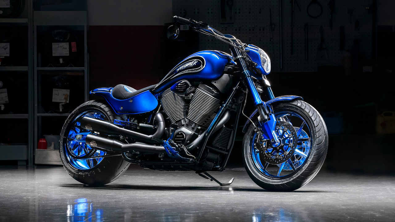 Victory Hammer Limited Edition ‘Ocean’ by Hollister’s Motorcycles